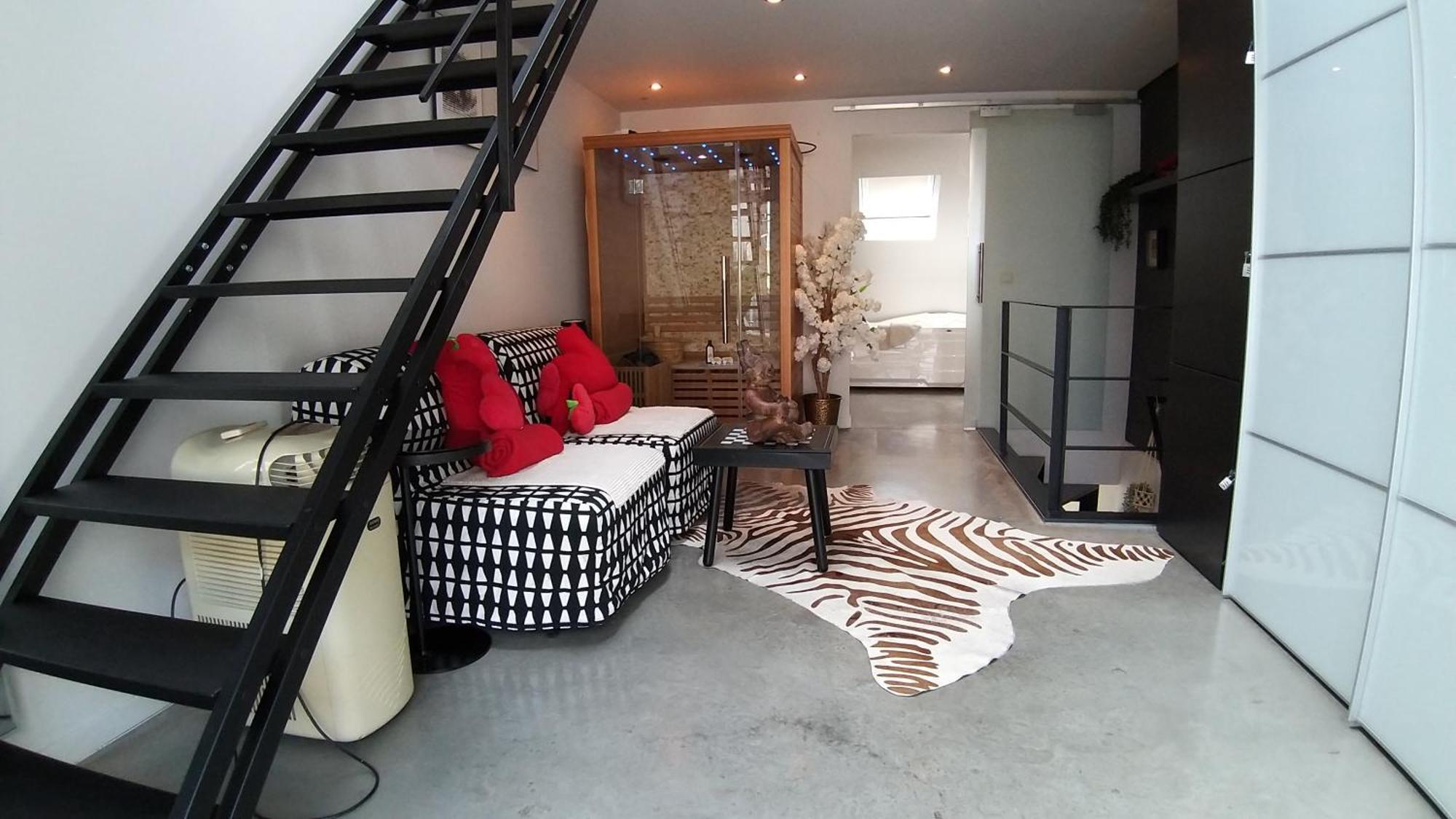 Wellness Loft With Sauna, Jacuzzi, Roof Terrace & Amazing View Apartment Antwerp Luaran gambar